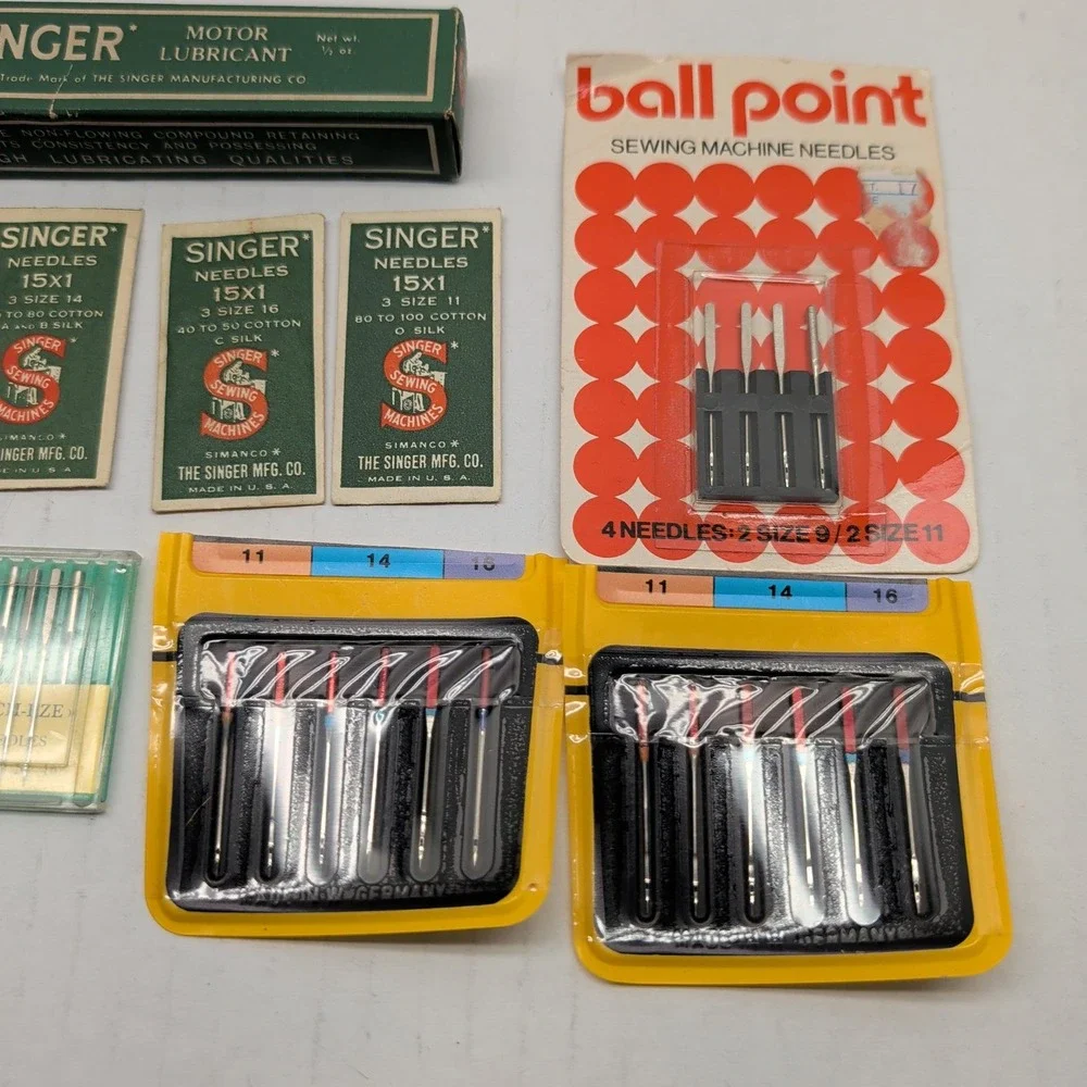 Vintage Singer Sewing Machine Needle Lot & Motor Lubricant 15x1 Ball Point